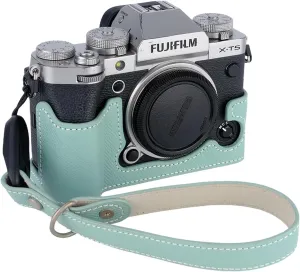 Bowan X-T5 Camera Case, Handmade Genuine Real Leather Half Camera Case Bag Cover for Fujifilm Fuji X-T5 X-T5 Camera Bottom Opening Version   Hand Strap (Mint green)