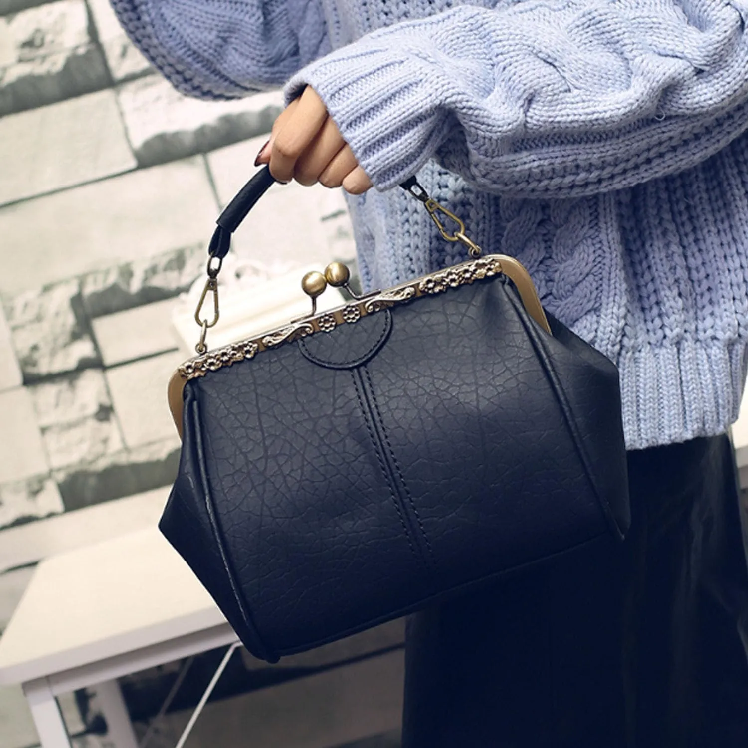 Kiss Lock Handbag Purse for Women Retro PU Leather Tote Small Satchel Shoulder Bag
