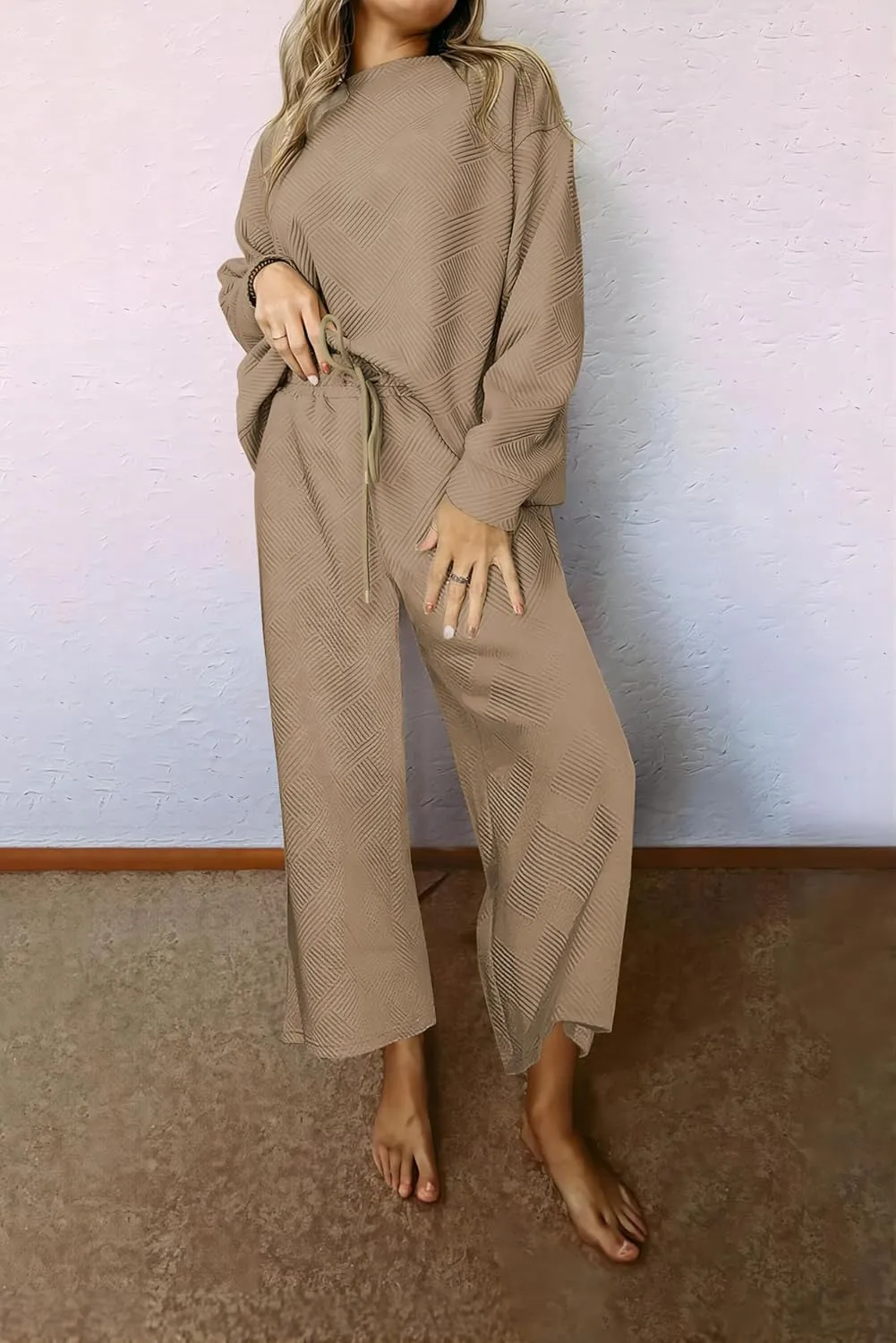 Paintcolors Women's Two Piece Outfit Long Sleeve Tracksuit Fall Sweatsuit Wide Leg Long Sweatpants Lounge Set with Pockets