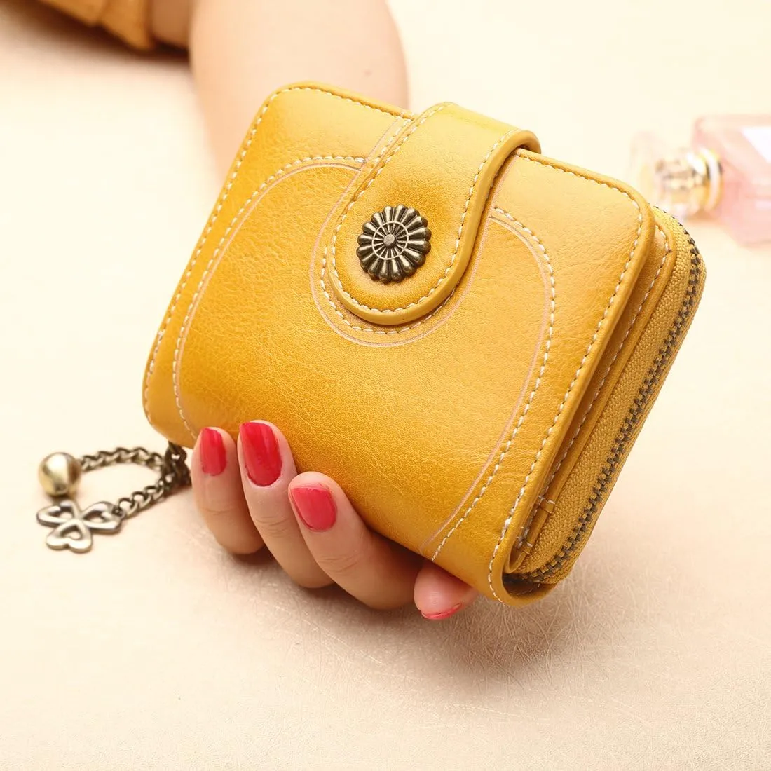 Women's Card Holder Wallet RFID Blocking Vintage Flower Luxury Wax Clutch Purse Yellow